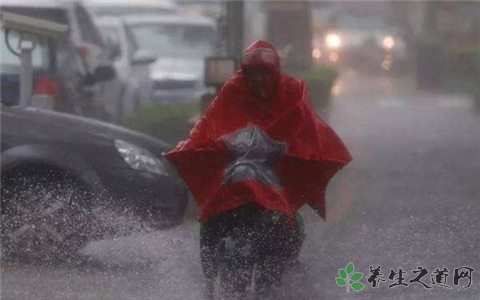 徐州暴雨  暴雨天气如何避险
