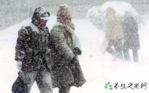 新疆伊犁暴雪 暴雪天气注意什么