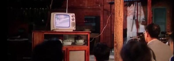老旧电视该换了！电视机最多用十年超龄服役隐患多