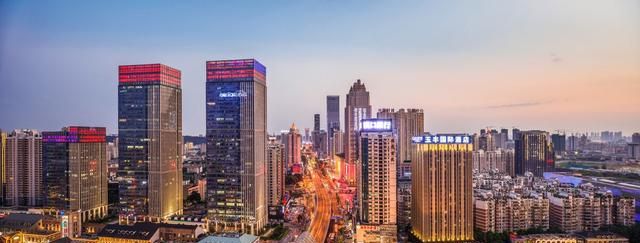 中国最大城市是不是武汉,中国最大的城市怎么是武汉呢
