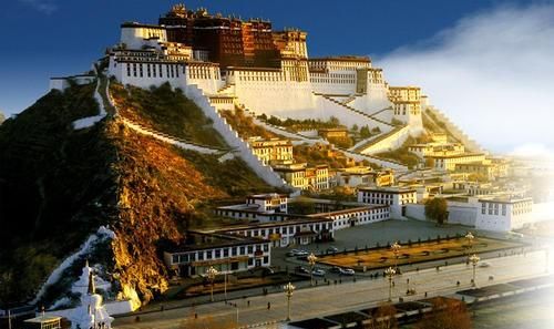 为什么这么多人想自驾游去西藏拉萨布达拉宫到底神奇在哪里