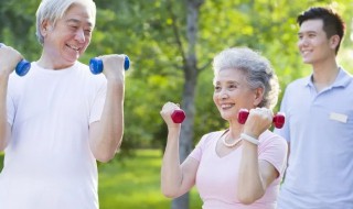 老年人正确的健身运动方法是什么?（常见的老年人健身方法有哪些）