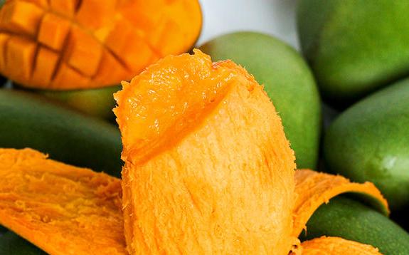 彩芒果是吃硬的还是放软吃？椰香芒果的特点