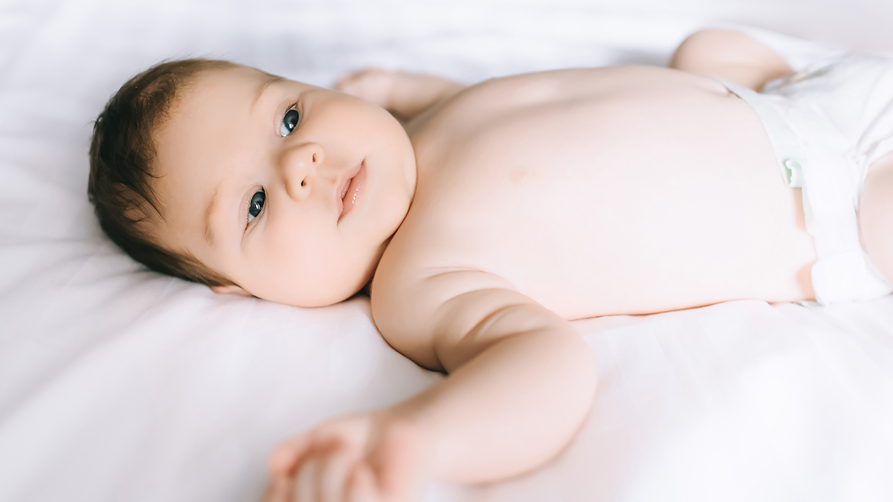 1岁2个月的宝宝退烧后喝奶呕吐是怎么回事
