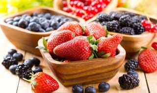 去除草莓表面农药的方法 去除草莓表面农药的方法有哪些