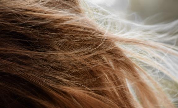 为什么冬天头发会起静电？如何预防