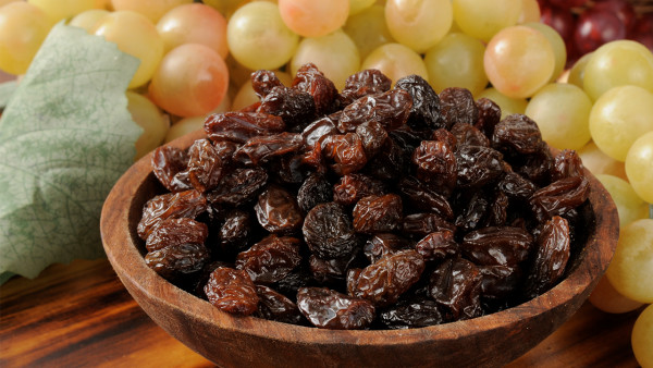 胃溃疡可以吃葡萄干吗  有什么禁忌水果和食物吗