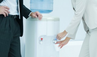 小苏打清洗饮水机最简单的办法 小苏打清洗饮水机最简单的办法视频