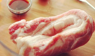猪肉有一股尿骚味怎么回事 猪肉有一股尿骚味怎么回事猪蹄能有味不