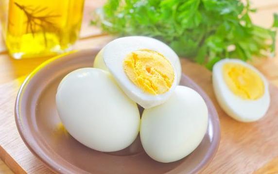 吃素可以吃鸡蛋吗？一天吃三四个煮鸡蛋有坏处吗