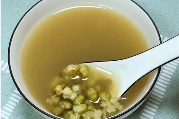 电饭煲煮绿豆汤
