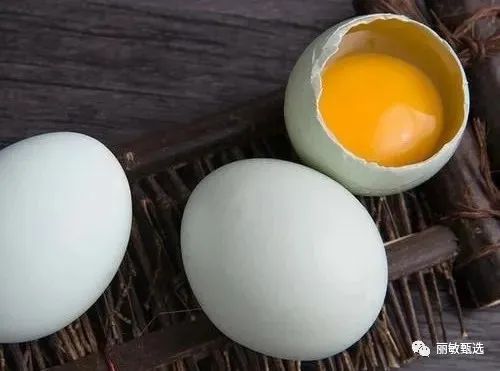乌鸡蛋是什么颜色